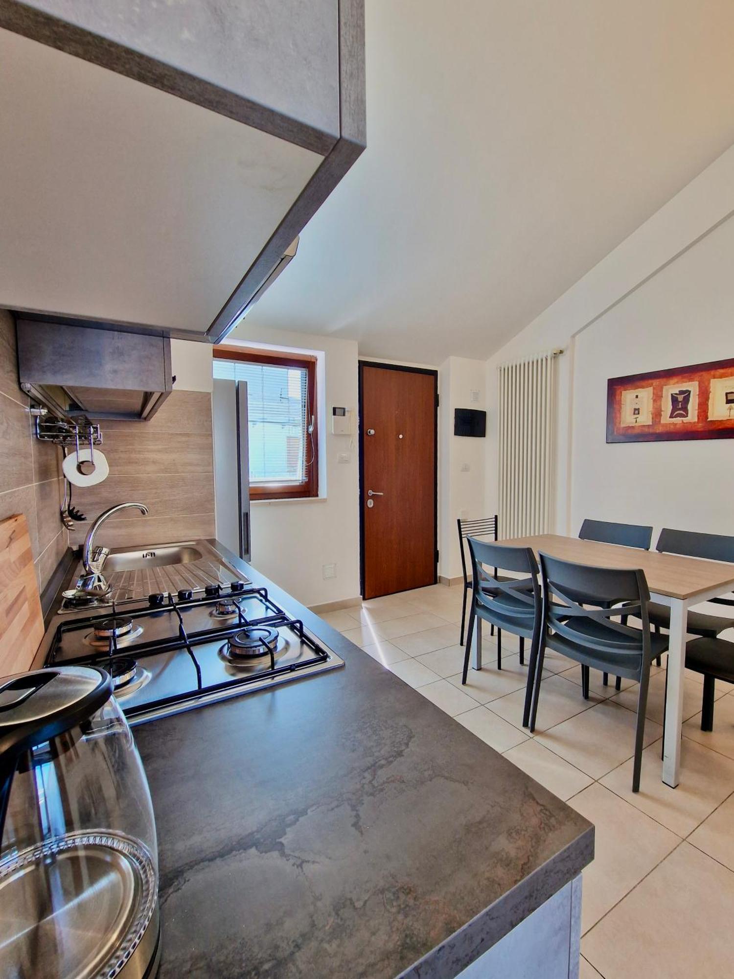 Casa Elena By Tramonti Apartments L'Aquila Eksteriør billede